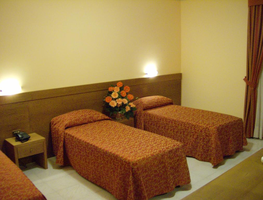 Hotel Zi Marianna Pertosa Zimmer foto